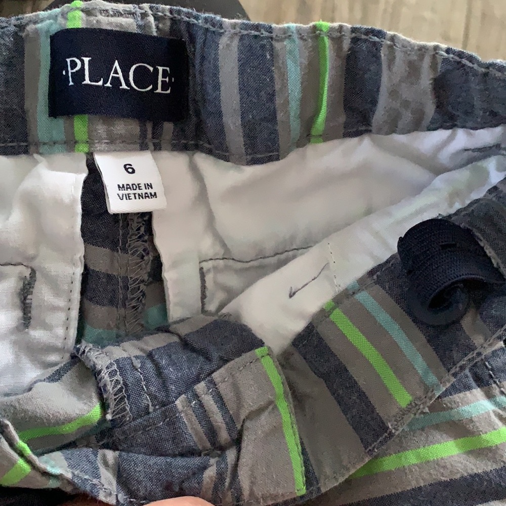 Bundle of 3 The Children’s Place shorts, sz 6 - Picture 9 of 11